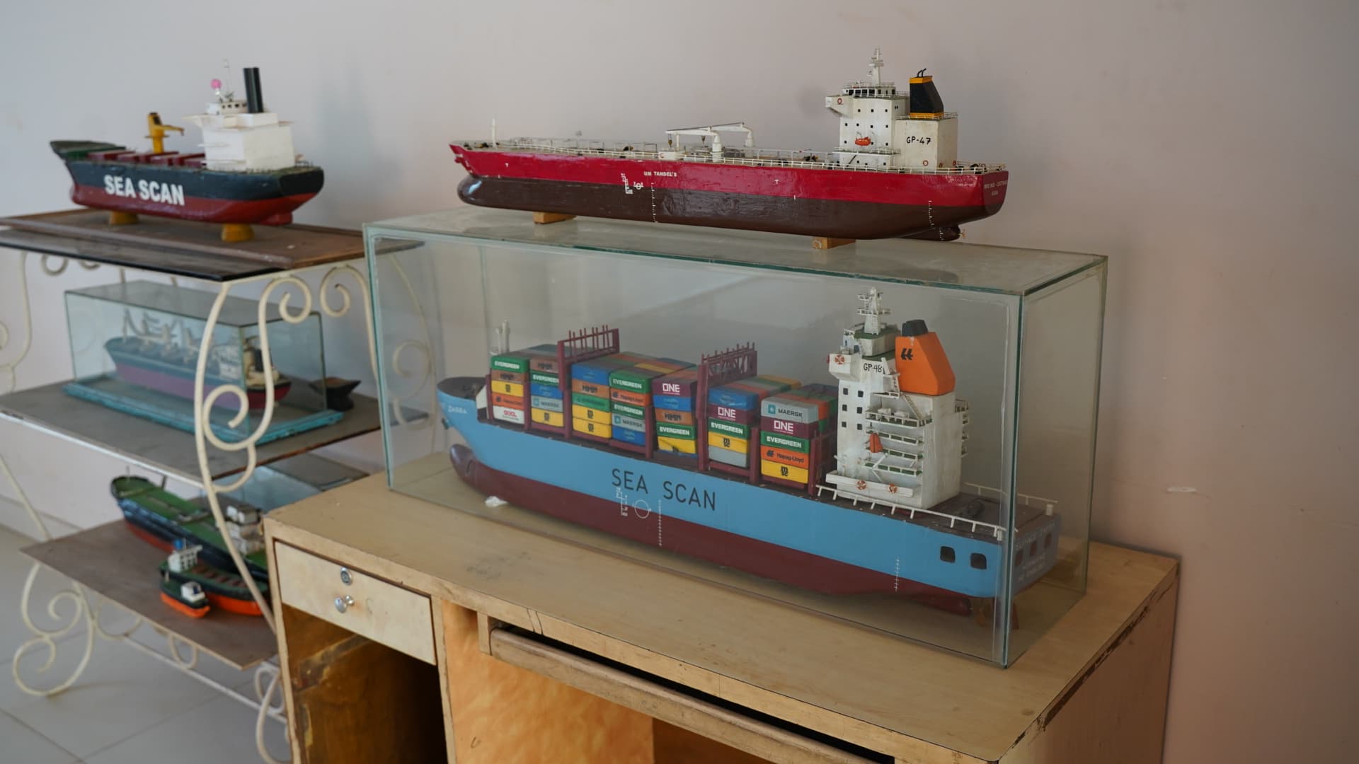 Workshop ship models